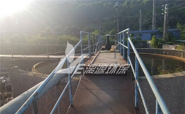 異氰酸酯廢水處理方法